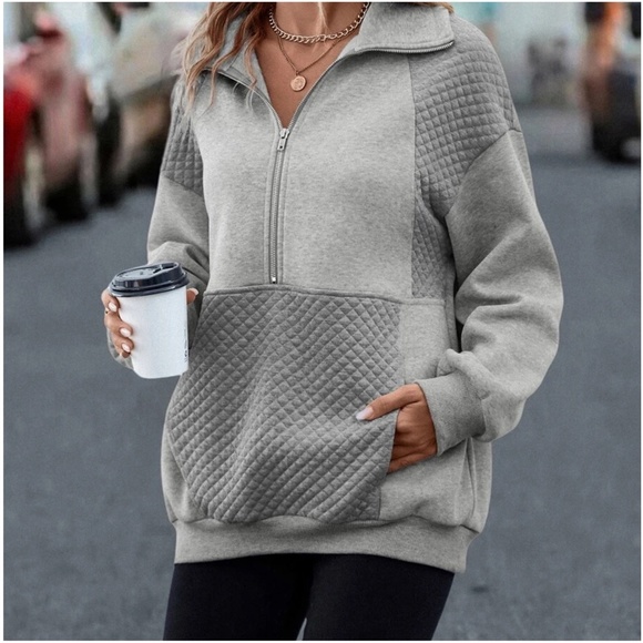 Cozy Grey Quilted Detail Zipper Pullover Sweater - Picture 2 of 4